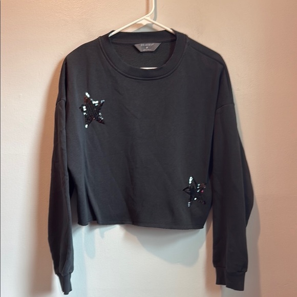 Primark Medium Black Cropped Sweatshirt with Sequin Stars Fleece Lined - Picture 2 of 10